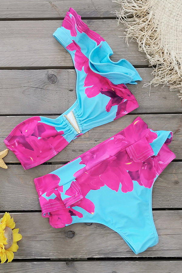 Large Ruffled Lace-Up Bikini